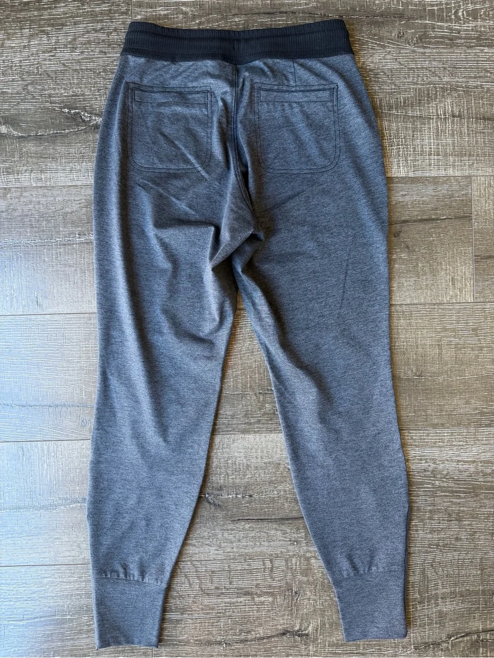 Athleta Grey Zipper Pocket Joggers Size XXS